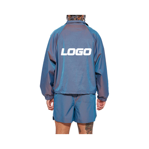 Conjunto cortavientos personalizado OEM para hombre con ribete blanco, chándal de nailon tejido informal, logotipo personalizado y tela de lona con cordón - Product Image 2