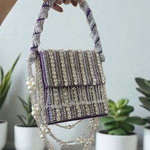 Bolso de mano elegante con cuentas de piedra, hecho a mano, para fiesta, bolso de noche premium para mujer, estilo indio - Product Image 1