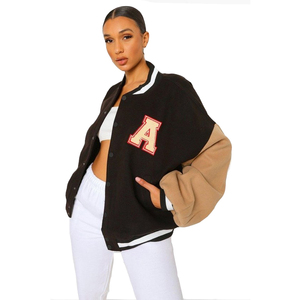 Chaquetas de Otoño de moda de béisbol de tamaño personalizado para mujer, chaquetas cortas negras con botones de retales, abrigos, chaqueta universitaria roja para mujer - Product Image 1