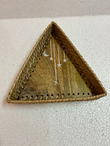 Plateau rond en rotin fait main, plateau de rangement en osier, panier à fruits et à pain par Decor World Expo - Product Image 5