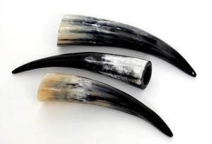 Corne à boire imperméable en corne de buffle faite à la main avec une technique traditionnelle et un design moderne pour les cadeaux de mariage - Product Image 2