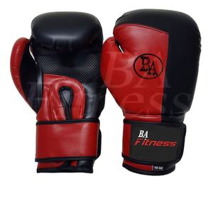 Guantes de Boxeo de Cuero Hechos a Medida, Logotipo Personalizado, Transpirables, Ligeros, Cierre de Gancho y Bucle, Guantes de Entrenamiento Profesional Sialkot - Product Image 6