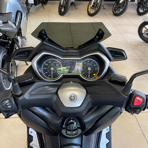 Scooter a Benzina Yamaha X-Max 300 - Product Image 3