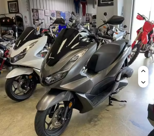 CHART TOPPING 2024 NOUVELLES Motos PCX125 - Product Image 2