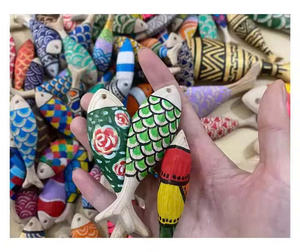 Venta al por mayor juguetes de pesca artesanales de madera/peces de madera de color pintado para colgar en la pared de madera Hogar y juego de madera - Product Image 5