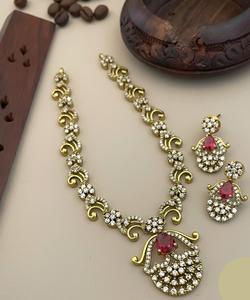 ชุดเครื่องประดับหรูหราดีไซเนอร์ชุดเครื่องประดับเพชรเพทายประดับสร้อยคอทองเหลืองสำหรับงานหมั้นงานแต่งงาน - Product Image 4