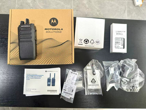 Talkie-walkie à distance R5 Radio Portable numérique <span class=keywords><strong>Moto</strong></span> Rola R5 NKP Radio bidirectionnelle antidéflagrante Talkie-walkie - Product Image 2