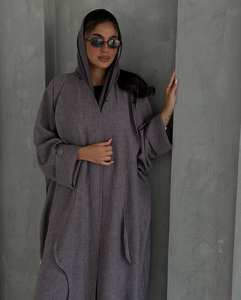Abaya longue en soie noire de luxe de style Dubaï faite à la main, XXL, manches longues, anti-rides, broderie blanche magnifique, traditionnelle musulmane - Product Image 3