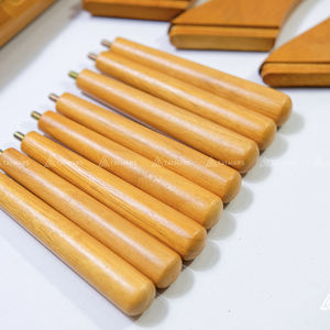 Perchero independiente personalizado Perchas de madera para el hogar con Soporte redondo y triangular Soportes y estantes de almacenamiento - Product Image 2