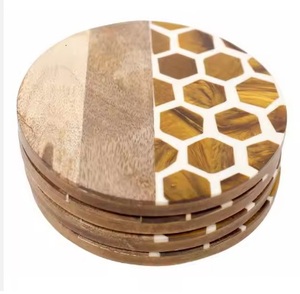 Posavasos de Madera Natural Sólida con Diseño Clásico, Opciones Personalizables, Calidad Ecológica para Espacios Tradicionales - Product Image 6