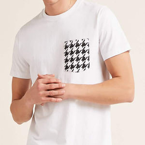T-shirt pour homme en coton avec logo personnalisé OEM, motif tricoté, décontracté, manches courtes, blanc, avec étiquette de logo imprimée - Product Image 1