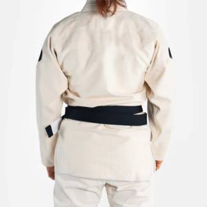 Uniformes classiques de Jiu Jitsu Gi pour femmes Tissu de haute qualité parfait pour l'entraînement décontracté et les événements formels - Product Image 6