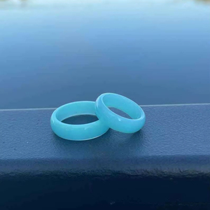 แหวนเรซิ่นอะคริลิกรูปทรงกลม แหวนทำมือ แหวนแห่งความรัก เครื่องประดับสำหรับงานปาร์ตี้ผู้หญิง ขายส่งราคาดีที่สุด - Product Image 1