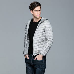 Vente en gros logo brodé sur mesure vestes d'extérieur à capuche bouffantes imperméables chaudes d'hiver à mémoire de forme pour hommes - Product Image 3