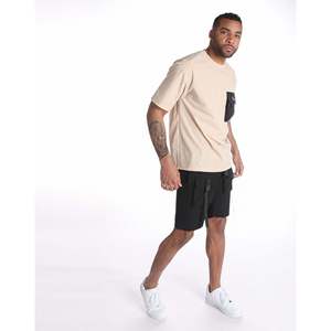 Shorts Bermuda pour homme en vert militaire, décontractés, respirants, avec poche zippée, poche cargo et fermeture facile - Product Image 5