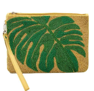 Monedero grande hecho a mano para mujer, con diseño de árbol y flores, bordado con cuentas de semillas, con cierre de cremallera, de la India. - Product Image 1