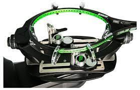 Machine à corder électronique de tennis P7000 avec accessoires supplémentaires et connexion multiple - Product Image 4