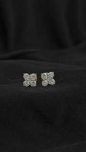 Boucles d'oreilles or romantique 4 diamants ronds VVS VS EF diamant cultivé en laboratoire Boucles d'oreilles élégance simple de haute qualité - Product Image 5