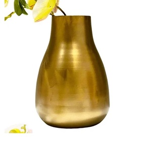 Florero de diseño creativo Suministros directos de fábrica Florero de metal Sala de estar perfecta y decoración de boda. - Product Image 5