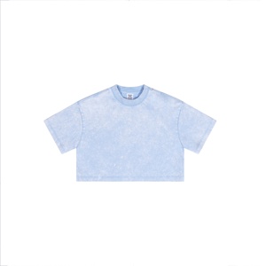 Camiseta Corta Extra Grande de 220g para Mujer, Algodón Lavado al Ácido con Apliques de Botones y Agujeros, Camiseta Urbana Personalizada - Product Image 4