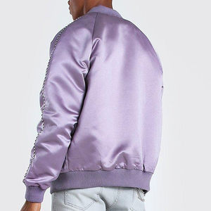 Meilleur fabricant et fournisseur Veste d'hiver en satin de haute qualité pour hommes Nouvelle arrivée College Baseball Bomber Veste en satin pour hommes - Product Image 2