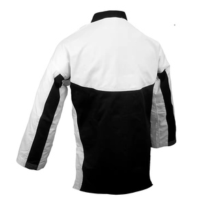 Costume d'uniforme de taekwondo en coton léger avec tissu à séchage rapide parfait pour les séances d'entraînement de karaté et d'arts martiaux - Product Image 4
