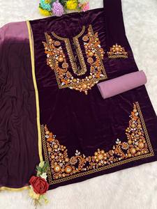 Costumes Salwar Kameez en velours au design moderne pour femme avec broderie lourde et Chinon Dupatta Idéal pour la fête de mariage et les cadeaux - Product Image 3