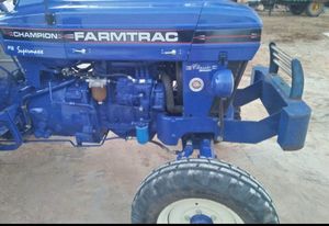 Tracteur à roues 2RM Farmtrac Champion d'occasion 2012 avec moteur et composants essentiels - Product Image 2