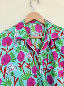 เซตชุดนอนผ้าฝ้าย100% แนววินเทจเอวสูงสำหรับผู้หญิงเซตชุดนอนเสื้อเชิ้ตและกางเกงสำหรับใส่ในฤดูร้อนหรูหราหรูหราพิมพ์ลายดอกไม้ - Product Image 3