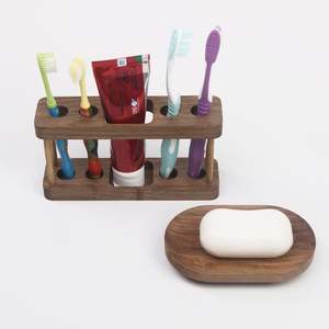 Accesorios de baño de madera para inodoro, cepillo y soporte de jabón para decoración, juego de baño de lujo para uso doméstico o hotelero - Product Image 1