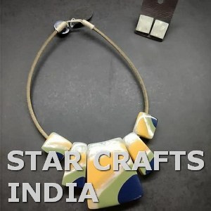 STAR CRAFTS INDIA présente une nouveauté multi-nuances grand collier de perles en résine perle double couche collier pour filles bijoux de mode - Product Image 3