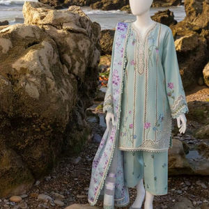 Traje de Verano Elegante Bordado en Lawn Azul Espuma Marina Hecho a Mano en Pakistán para Mujer, Listo para Enviar - Product Image 1