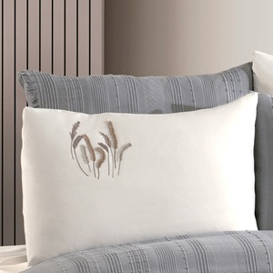 ชุดผ้าปูที่นอนกูซิด อาเรีย เกรย์ 6 ชิ้น แบบปิเก้ ดีไซน์คลาสสิกหรูหรา ผลิตจากผ้าเชนิลล์ออร์แกนิค 100% ทอลายทาง ซักได้ - Product Image 2