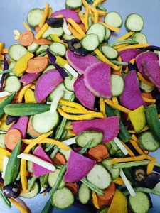 Croustilles de fruits et légumes mélangés frites sous vide, matériaux biologiques provenant d'agriculteurs locaux, collations saines pour enfants, OEM pris en charge, Chine - Product Image 5