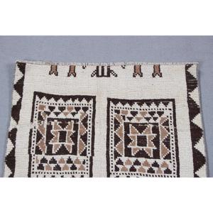 Turkish <b>Vintage</b> <b>Rug</b>, 2,8x2 ft <b>Rug</b>, White Abstract Wool <b>Rug</b> - Product Image 5