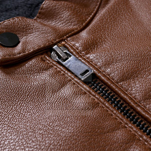 Veste imperméable, respirante et coupe-vent en cuir véritable de qualité supérieure pour homme, pour l'automne et l'hiver, avec col montant, style moto et motard - Product Image 5