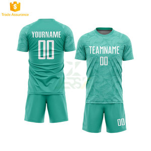 Vente en gros d'uniformes de football professionnels unisexes 100% polyester, logo et nom personnalisés, impression par transfert thermique, service OEM, kits pour adultes - Product Image 1