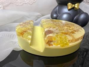 Support de téléphone portable créatif en résine époxy, durable, fait à la main, support de bureau décoratif pour smartphone, pour la maison, le bureau, le mariage - Product Image 5