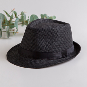 Chapeau rond élégant en matériau doux parfait pour les promenades en plein air jours de plage événements décontractés et la mode quotidienne - Product Image 4