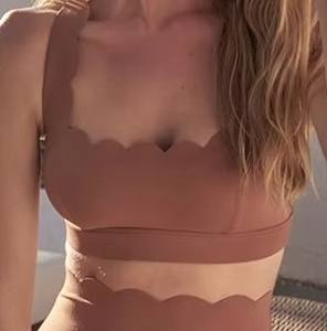 Women's Sexy Square Neck Fitness Yoga Bra Buttery Soft Low-Impact Sports Bra <b>with</b> Front Logo Breathable Workout <b>Top</b> - Product Image 2