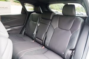 Gran Oferta, Excelente Estado: Lexus RX 500h F Sport 2023, Listo para Enviar - Product Image 3