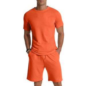 Ensemble t-shirt et short décontractés pour hommes pour le confort de la journée et le style estival décontracté avec tissu respirant pour une tenue de jour à la mode - Product Image 3
