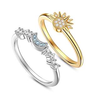 แหวนหมั้นเงินแท้ลายพระอาทิตย์และพระจันทร์ Jeulia Celestial Sun and Moon - Product Image 4