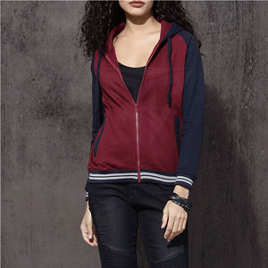 Sweat à capuche long en molleton 100 % coton respirant de style décontracté et sportif pour femme, haute qualité, fabriqué au Pakistan, idéal pour l'hiver - Product Image 4