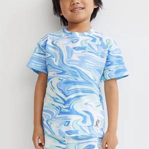 Conjunto corto de verano de 2 piezas personalizado de alta calidad para niños, Camiseta lisa de algodón/poliéster, chándal serigrafiado de alta calidad con botones - Product Image 1