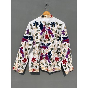 Vente en gros lot vestes unisexes bohème hippie tissu en coton Suzani broderie florale design ouzbek manteau hiver printemps pour - Product Image 5