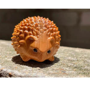 Nouvelle figurine de chat porte-bonheur en bois de santal vert pour la décoration et les accessoires de bureau - Product Image 4