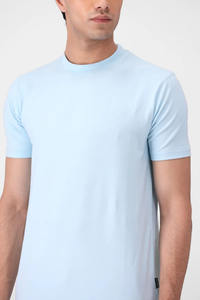 Camiseta informal para todos los días para hombre, proveedor de ropa de calle, atuendo personalizado para uso en salón de viaje y uso cómodo a granel - Product Image 2