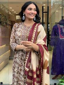 Nouveauté : Tissu en coton doux et pur, tailles S à XXL, style ethnique sans effort, motif ample, salwar kameez Anarkali pour femmes - Product Image 6