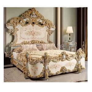 เตียงไม้สักขนาดคิงไซส์ระดับพรีเมียมของมหาราชาเตียงขนาดคิงไซส์หรูหราเตียงแกะสลักหนักพร้อมแท่นวางสำหรับเฟอร์นิเจอร์ห้องนอนหรูหราไม่เหมือนใคร - Product Image 1